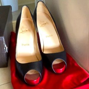 Christian Louboutin Black Peeptoe Pump